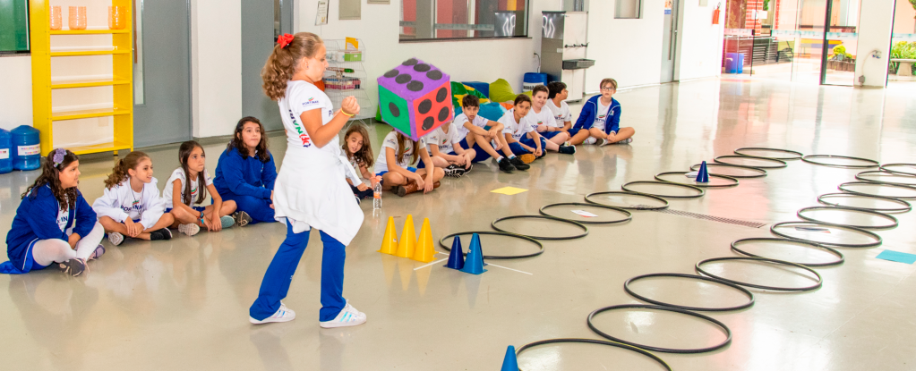 Alunos incorporam jogo de tabuleiro para atividade de Educação Física